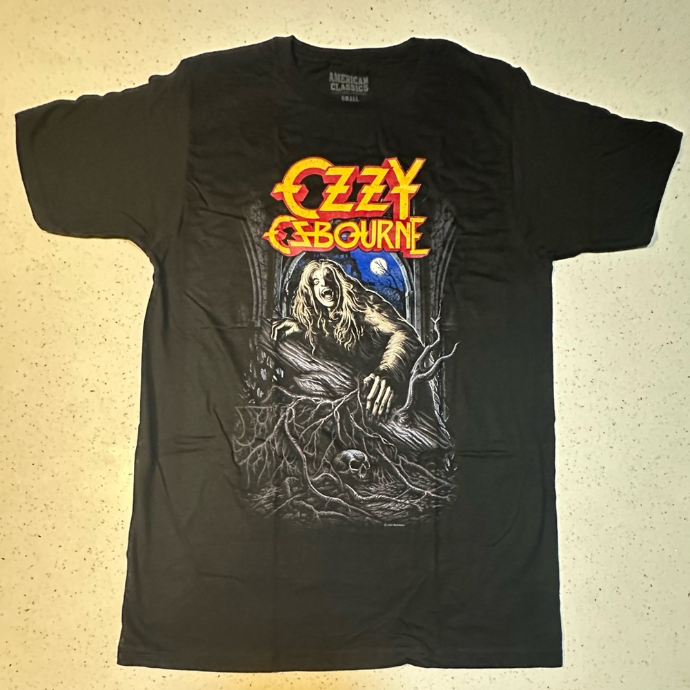 NWOT Ozzy Osbourne Bark at the Moon Album Cover Artwork Men's Unisex T-shirt